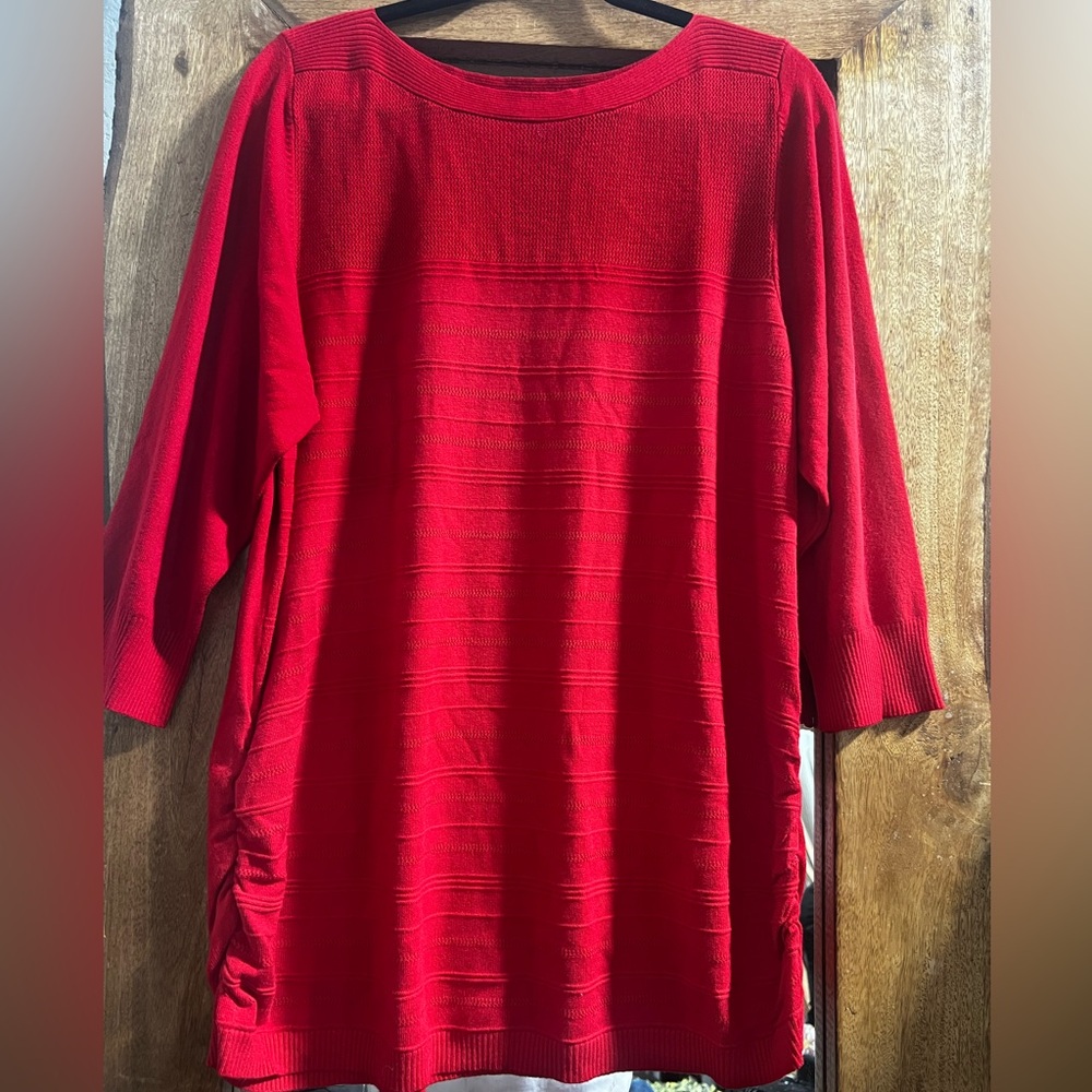 Avenue Vibrant Red Tunic Top